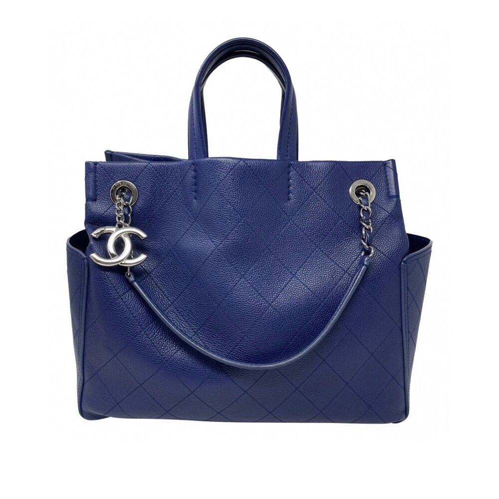 CHANEL Quilted Blue Caviar Leather Pocket Chain CC Charm Tote